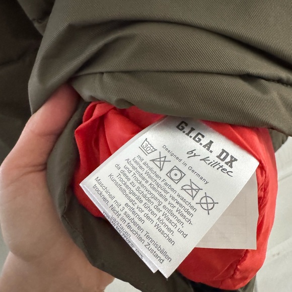 Olive Green Puffer Jacket with Sherpa Lining - Picture 9 of 9